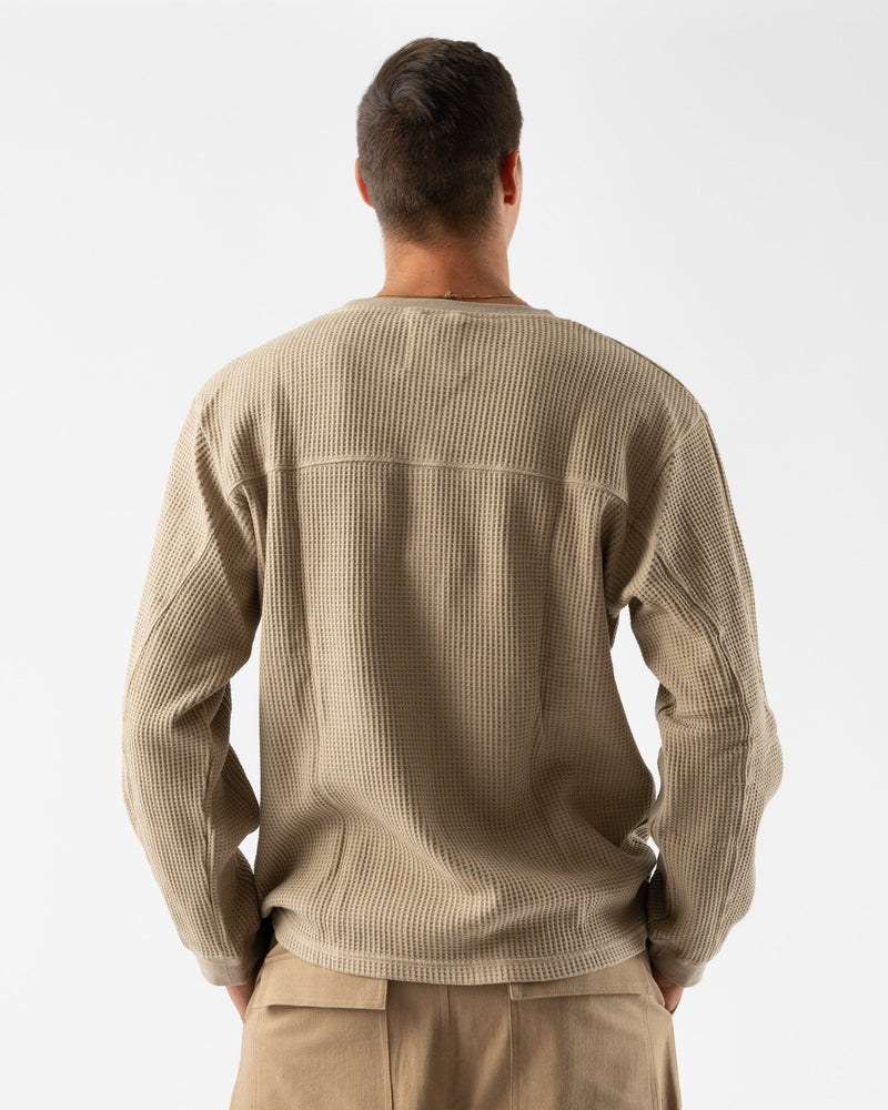 Satta-Panel-Long-Sleeve-in-Topo-Santa-Barbara-Boutique-Jake-and-Jones-Sustainable-Fashion