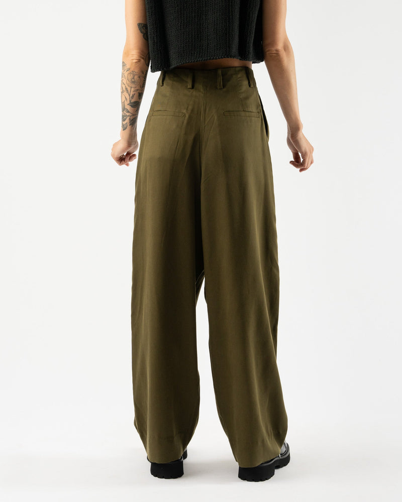 Shaina-Mote-Man-Pant-in-Olive-Santa-Barbara-Boutique-Jake-and-Jones-Sustainable-Fashion