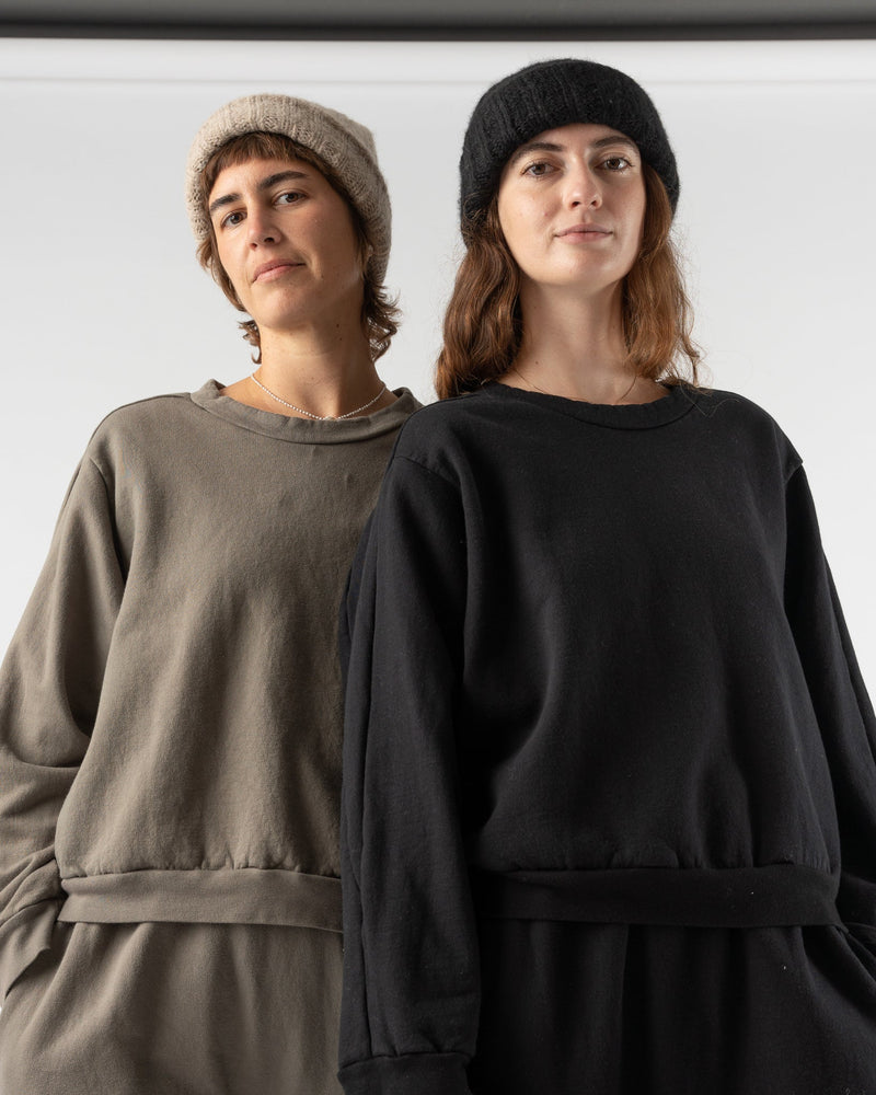 wol-hide-easy-winter-sweatshirt-in-fir-fw22-jake-and-jones-a-santa-barbara-boutique-curated-slow-fashion
